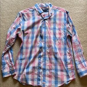 Men’s Vineyard Vines Button Down - Medium